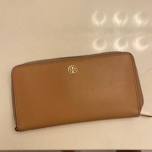 Tory Burch Wallet